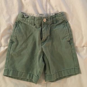 Vineyard Vines boys shorts