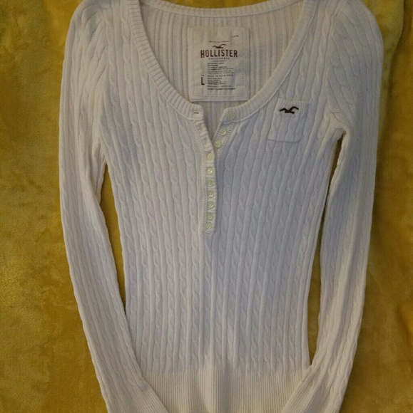 Hollister sweater