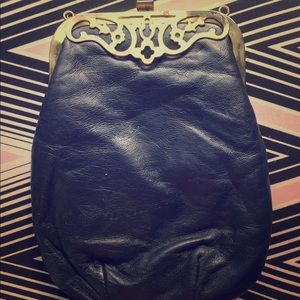 Vintage Navy Leather Clutch 👛