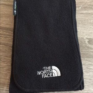 The North Face Polartec Black Fleece Scarf