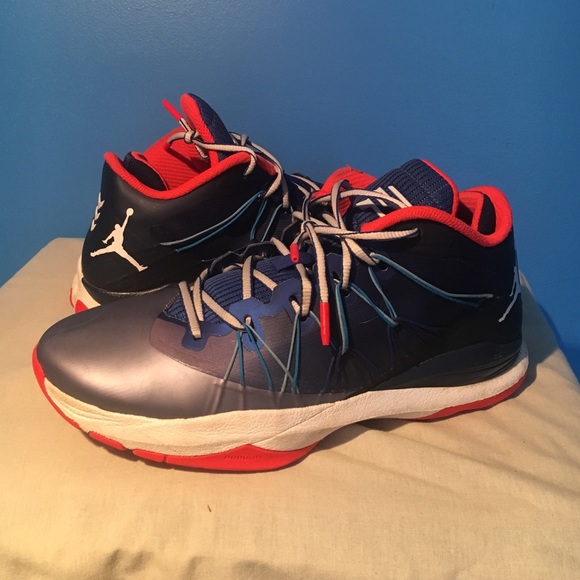 Jordan Cp3 - Picture 3 of 3