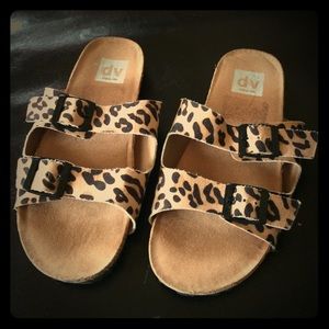 Dolce Vita (Birkenstock like style) for girls!