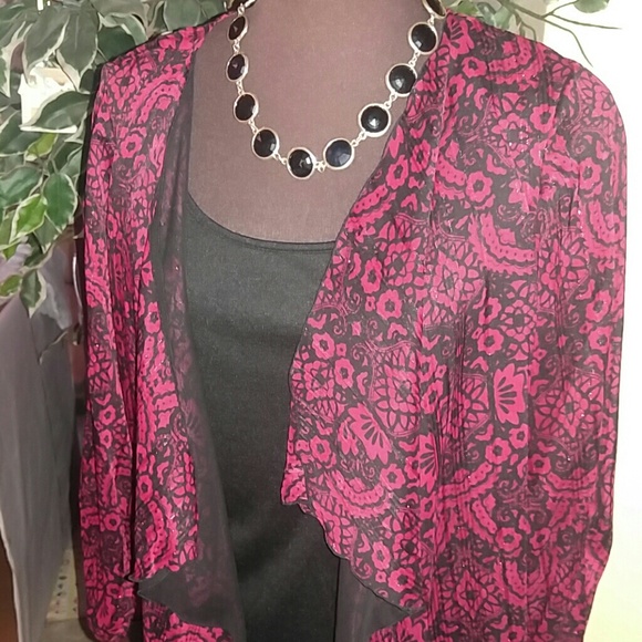 Black tank style top with blk/red flowy jacket blouse - Picture 2 of 3
