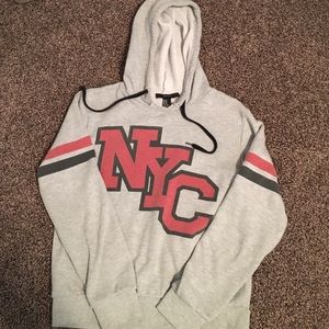 Sweatshirt from Forever 21  SZ M