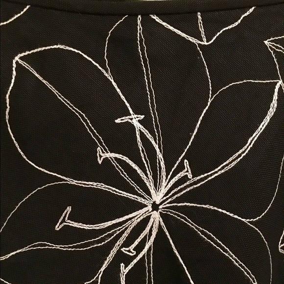 Ann Taylor silk and linen A-line skirt - Picture 2 of 4