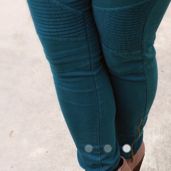 ♦️LAST PAIR♦️Beulah Emerald Moto Jeggings - Picture 2 of 2