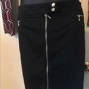 Dalia Collection Pencil skirt with zippers