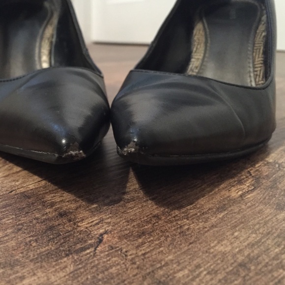 FIONI Clothing Shoes Fioni Black Roach Killer Pumps Poshmark