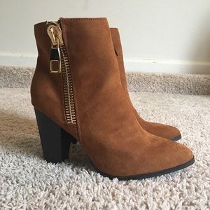Camel Express Booties