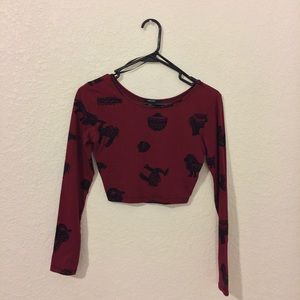 Maroon and black long sleeve crop top !