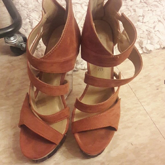 Love culture shoes - Picture 3 of 3