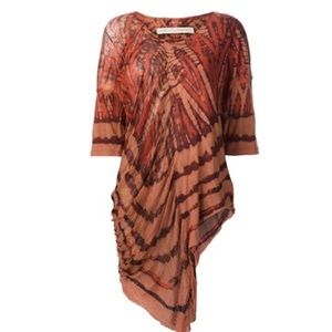 Raquel Side Shred Tee In Red Tie Dye