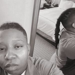 Meet your Posher, Jacqueline