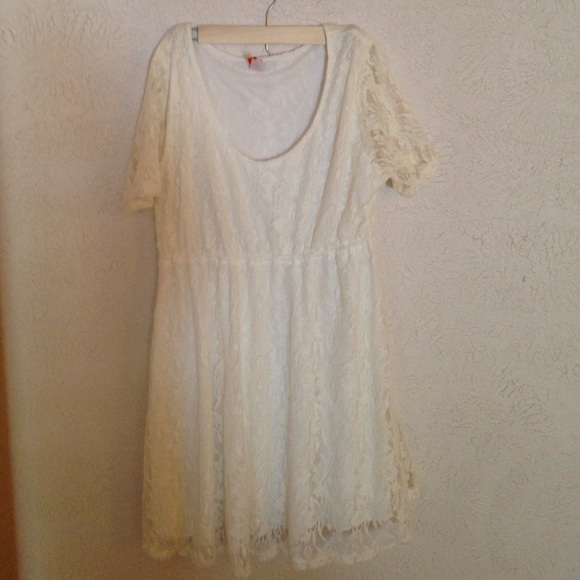 Lace dress