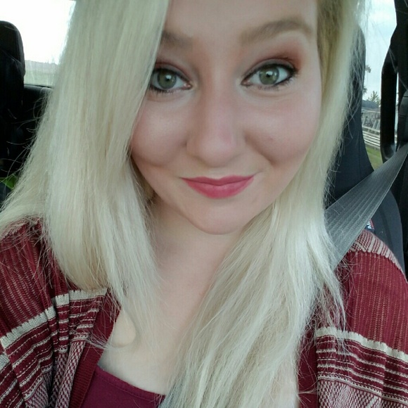 Meet your Posher, Calla - Picture 1 of 1