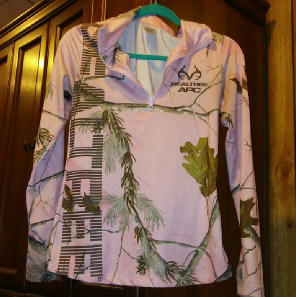Pink camo Realtree long sleeve