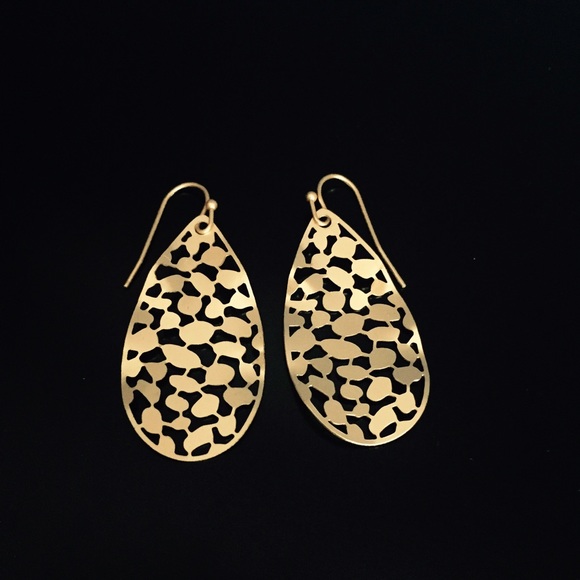 Filigree Earrings.