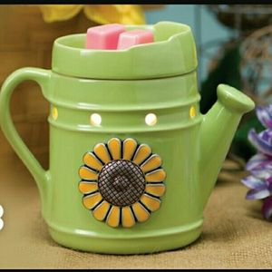 SCENTSY "Green Thumb" Warmer