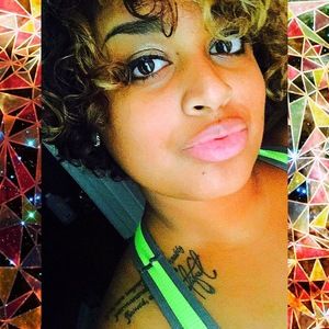 Meet your Posher, Krystal