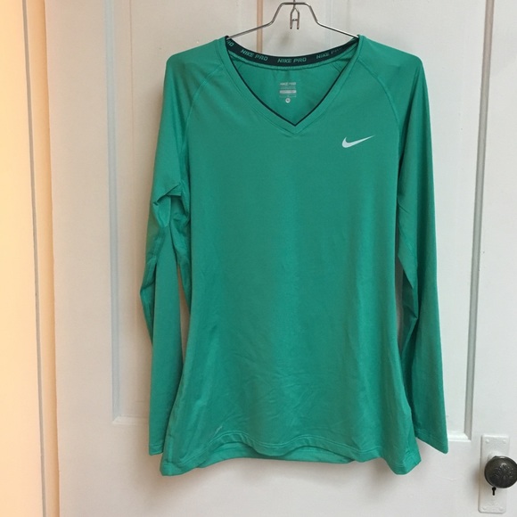 Nike Pro Long sleeve shirt
