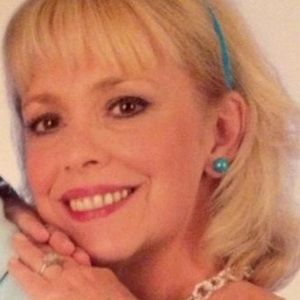 Meet your Posher, Debra