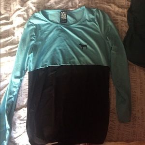 Vs Pink ultimate long sleeve shirt