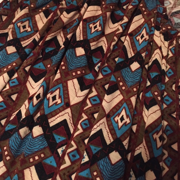 Cool Patterned Tank - image 4