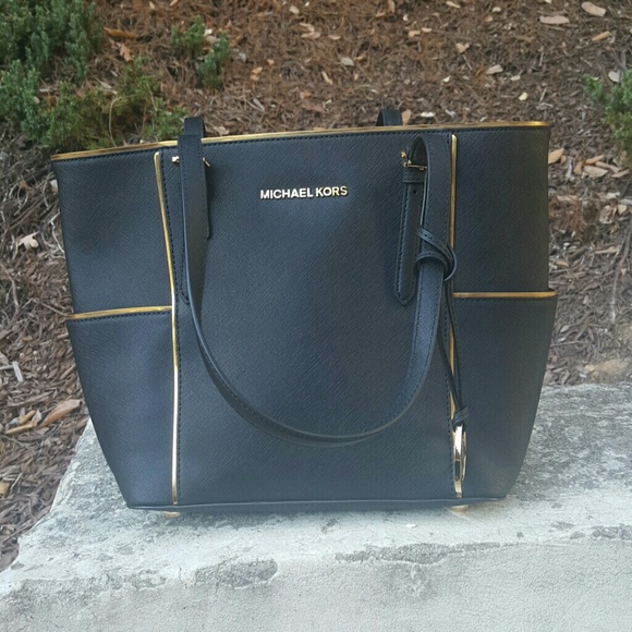 Michael Kors handbag