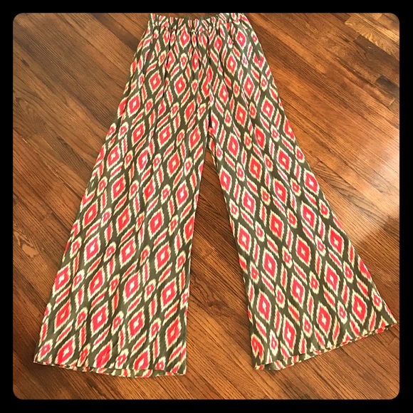 Wide leg resort style pants