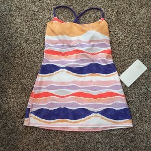 Lulu Lemon Dancing Warrior Tank size 6 NWT