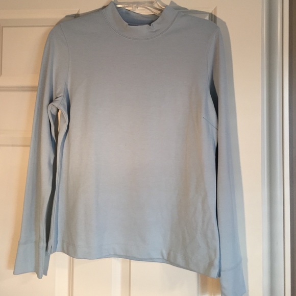 Nike woman's golf shirt