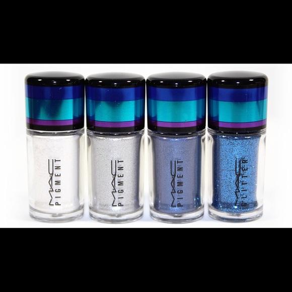 New MAC holiday shimmer pigments