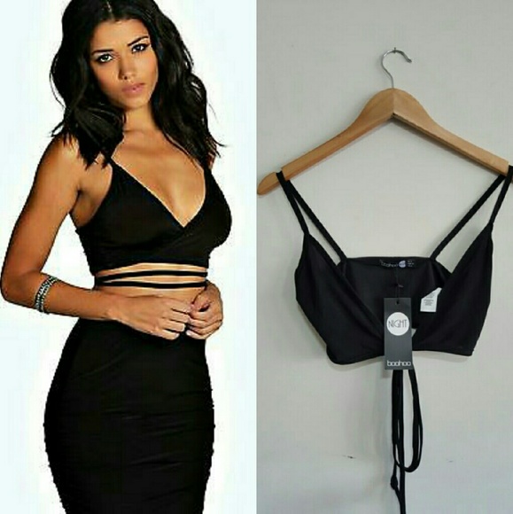 BooHoo Zoe Triangle Multi Strap Tie Bralet