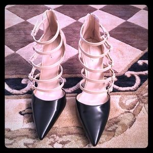 Aldo cream & black heels