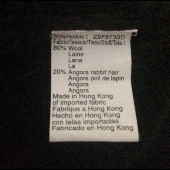 CK Calvin Klein cropped sweater...NWOT - Picture 4 of 4