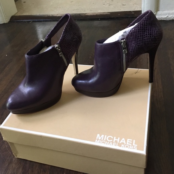 Michael Kors Purple Platform York Bootie 8.5