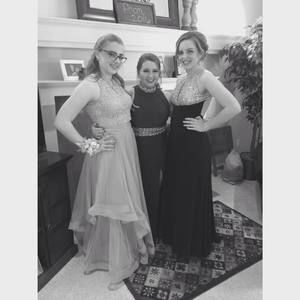 Meet your Posher, Courtnie