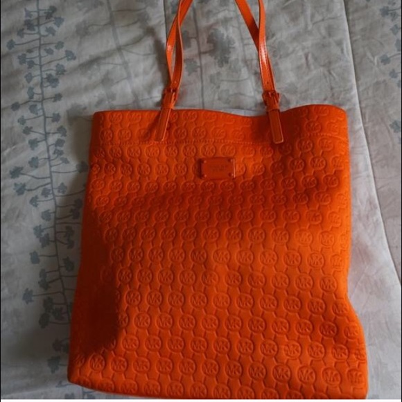 Micheal Kors Orange Tote