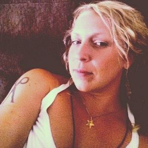 Meet your Posher, Beth