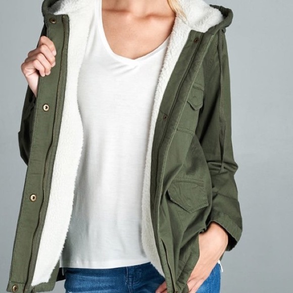 Travel With Me Utility Jacket - Picture 2 of 4