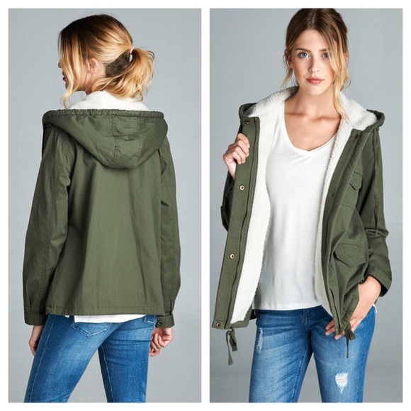 Travel With Me Utility Jacket - Picture 3 of 4