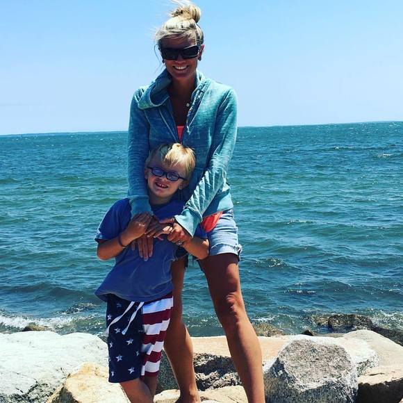 Meet your Posher, Destiny