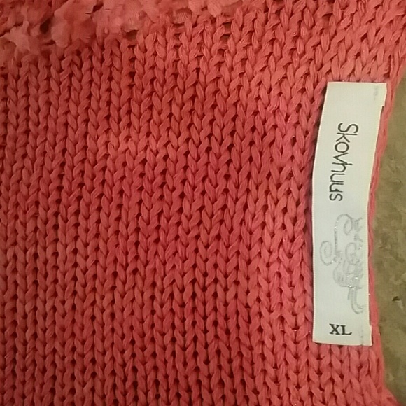 Sweater - Picture 2 of 3