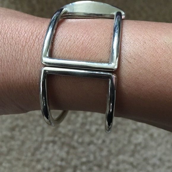 Silver Watch - Picture 3 of 4