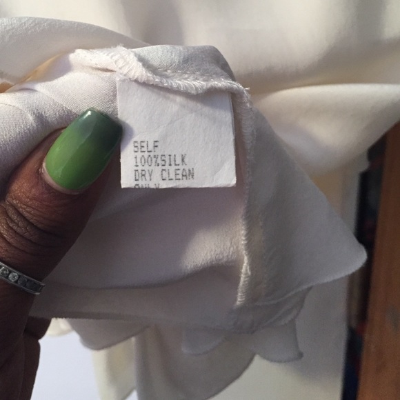 White 100% silk ruffle dress - Picture 8 of 8