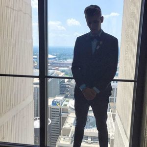 Meet your Posher, Jasper