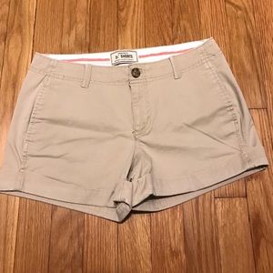 Old Navy Perfect Tan Khaki Shorts Size 4