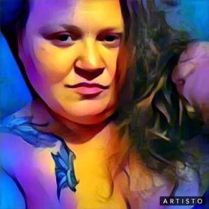 Meet your Posher, Tee