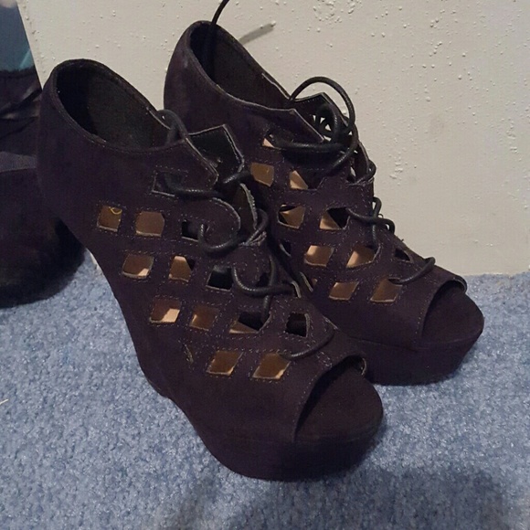 Black lace up wedges