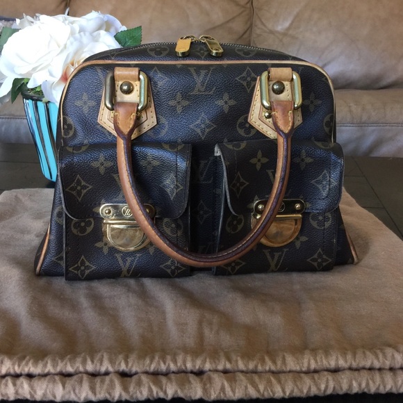 LV Monogram Manhattan pm
